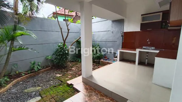 image RUMAH 2 LANTAI SIAP HUNI DI PUSAT KOTA – MAHENDRADATTA, DENPASAR (8)