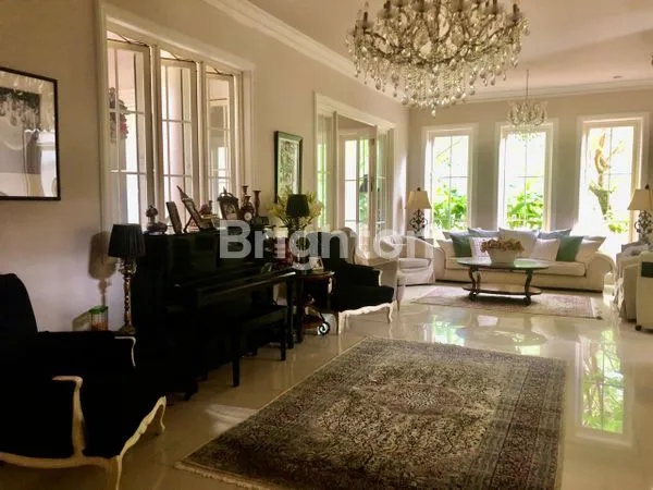 image DIJUAL RUMAH MEWAH DI LESS BELLES SERPONG  (3)