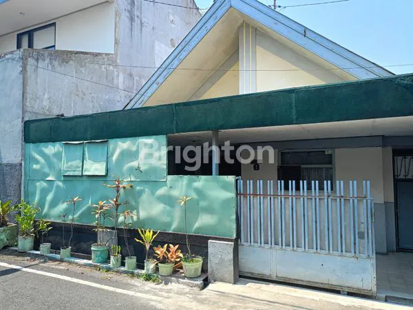 image RUMAH KOTA RAMPAL CELAKET KLOJEN MALANG (1)