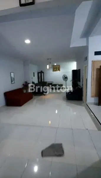 image RUMAH FULL FURNISH DISEWAKAN STRATEGIS (2)