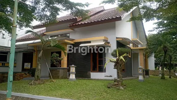 image RUMAH MEWAH MINIMALIS FULL FURNISH DI JUAL SIAP HUNI DI BNR BOGOR, 10 MENIT KE TOL BORR, 15 MENIT KE KEBUN RAYA BOGOR & ISTANA BOGOR, DEKAT RUMAH SAKIT EMC, 20 MENIT KE STASIUN BOGOR (1)