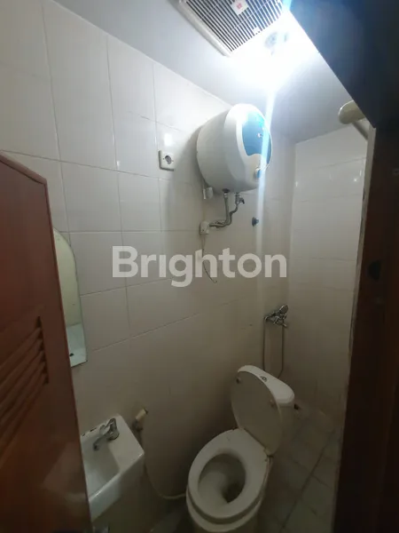 image RUMAH KOS EKSKLUSIF DI TANJUNG DUREN, JAKARTA BARAT. SIAP HASILKAN PASSIVE INCOME. 34 KAMAR TIDUR. 5 LANTAI. (3)