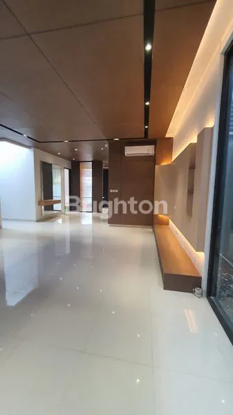 image RUMAH BESAR DAN MEWAH DI MERUYA (3)