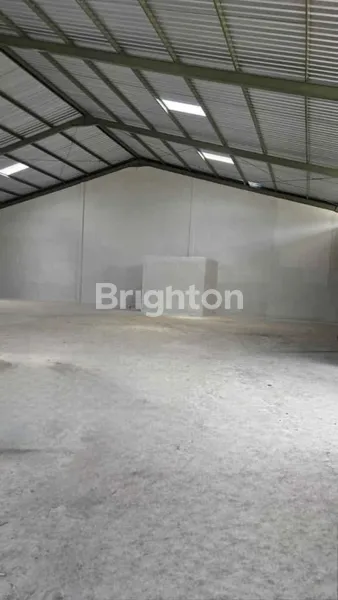 image GUDANG BARU RENOV SIAP PAKAI AREA INDUSTRI TAMBAK SAWAH DEKAT TOL JUANDA (5)