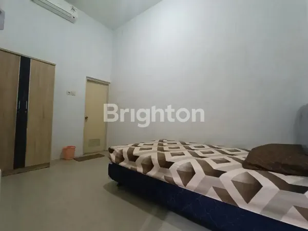 image KOST²AN MODERN DI KUTISARI UTARA FULL FURNISH FULL PENGHUNI (4)