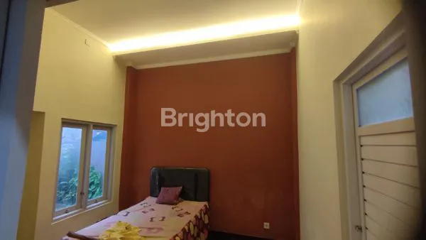 image RUMAH BARU 2 LANTAI 5 KT DI RENON (4)