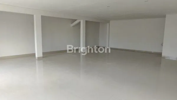 image RUKO STRATEGIS DI KEROBOKAN LT 108 (3)