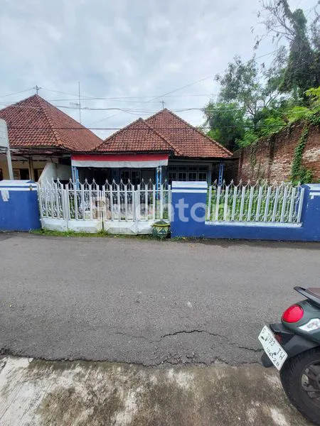 image DIJUAL RUMAH DI GEDONGAN – KOTA MOJOKERTO (1)