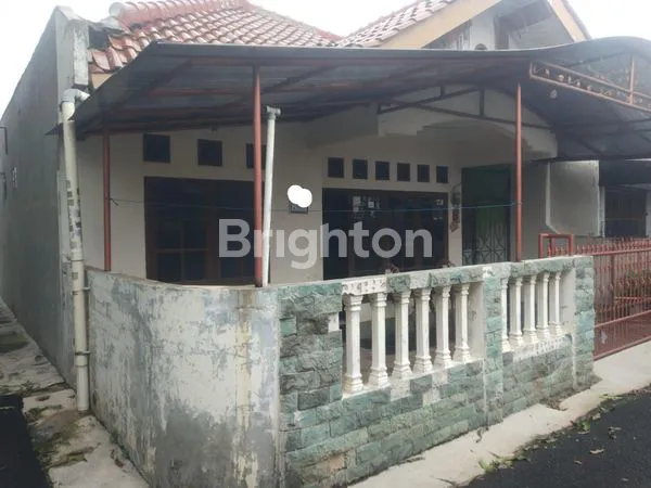 image HUNIAN STRATEGIS CIBUBUR, 4KT SHM SIAP HUNI (1)