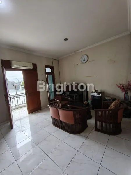 image RUKO PADEMANGAN PINGGIR JALAN UK 5.2X17 3 LANTAI SHM ROW 2 MOBIL (5)