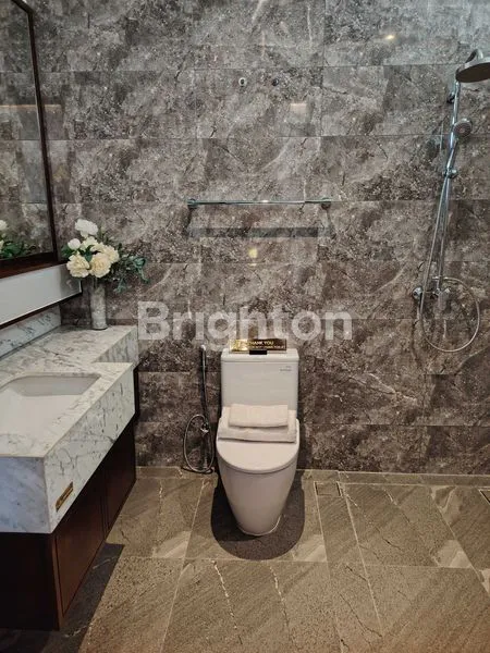 image RUMAH PODOMORO PARK (6)