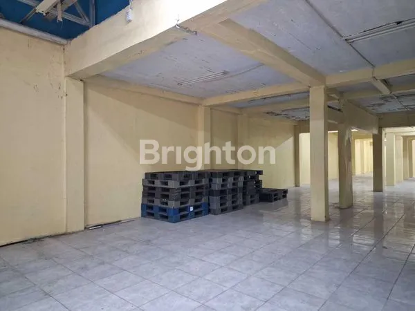 image BANGUNAN GUDANG 2 LANTAI PASAR BARU, JAKARTA PUSAT (2)