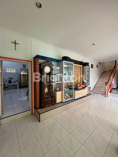 image RUMAH MEWAH 2.5 LT SIAP PAKAI FULL FURNISH  (7)