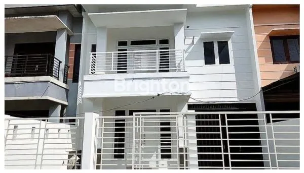 RUMAH MODERN MINIMALIS SIAP HUNI STRATEGIS, SHM & BISA KPR