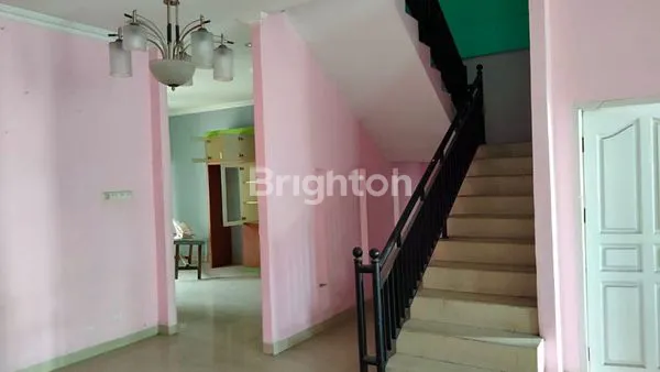 image RUMAH MODERN MINIMALIS SIAP HUNI STRATEGIS, SHM & BISA KPR (5)