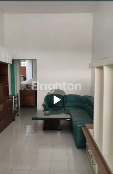 image RUMAH GEMBONG (2)