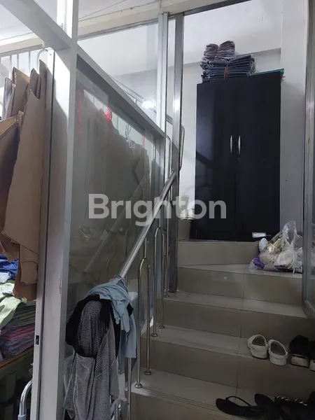 image RUKO 4 LANTAI DI JELAMBAR, LT 74M² HARGA NEGO (8)