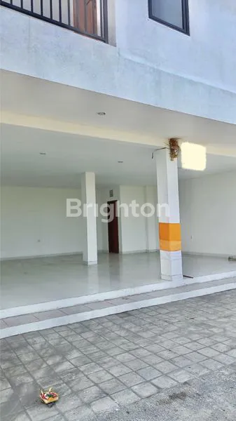 image RUKO STRATEGIS DI BABADAN PERERENAN CANGGU DEKAT PANTAI (1)