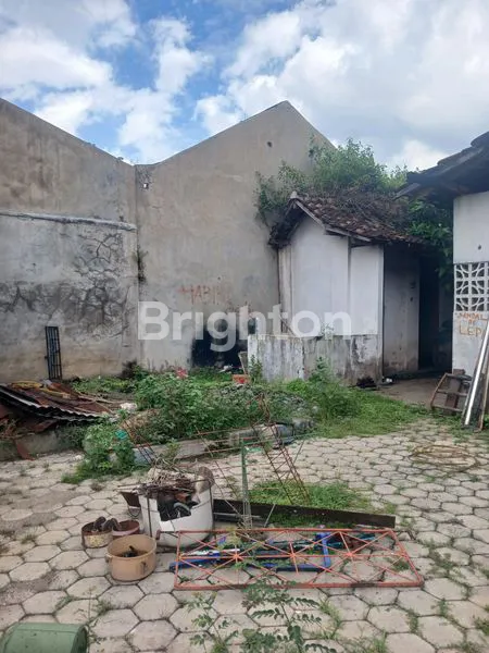 image DIJUAL RUMAH JALAN RAYA PONOROGO (5)