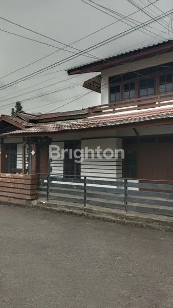 image RUMAH 2 LANTAI SIAP HUNI DI KOMPLEK DELIMA MAS PONTIANAK (2)