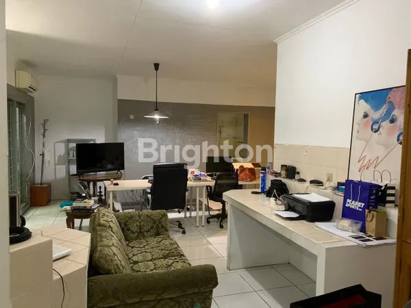 image RUMAH STRATEGIS DEKAT MALL PONDOK INDAH (3)