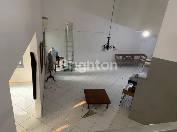 image RUMAH STRATEGIS DEKAT MALL PONDOK INDAH (7)