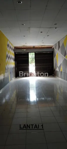 RUKO 3 KT SIAP USAHA DI LOKASI PREMIUM