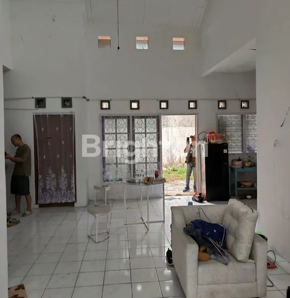 image SEWA RUMAH 3 KT SEMI FURNITURE MEDITERANIA,BALIKPAPAN BARU (5)