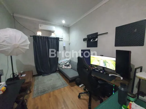 image RUMAH MEWAH LT 488M² DI WARU SIDOARJO (5)