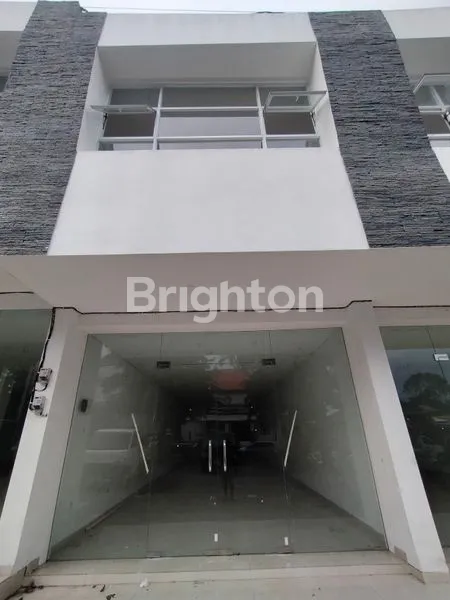 image DI SEWAKAN RUKO GANDENG 2 LANTAI SANGAT COCOK UNTUK USAHA RETAIL ,KANTOR DAN GYM /KLINIK KECANTIKAN  (6)