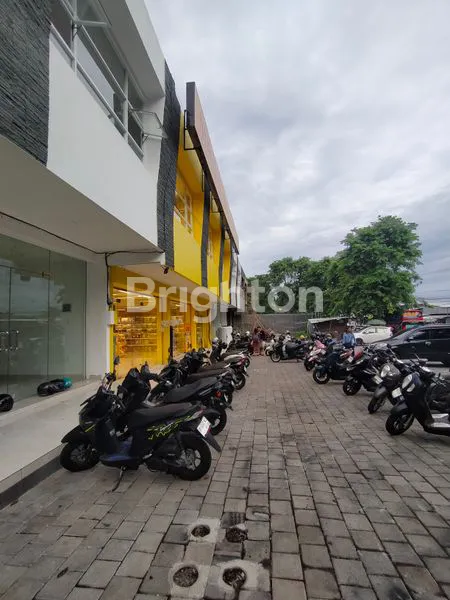 image DI SEWAKAN RUKO GANDENG 2 LANTAI SANGAT COCOK UNTUK USAHA RETAIL ,KANTOR DAN GYM /KLINIK KECANTIKAN  (5)