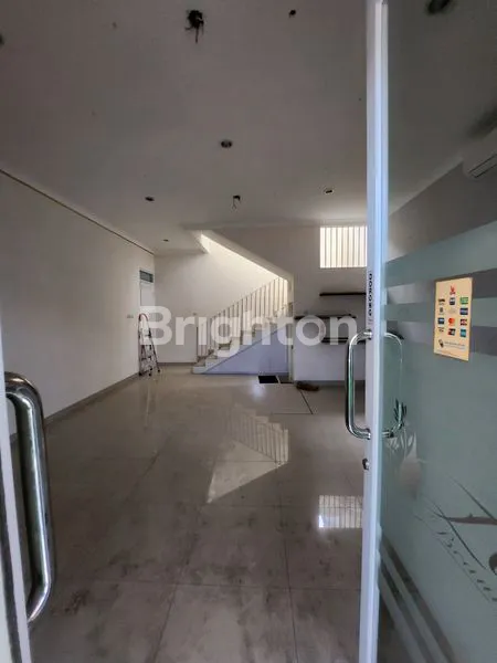 image RUKO 2 LT DIKAWASAN STRATEGIS BUDI AGUNG (2)