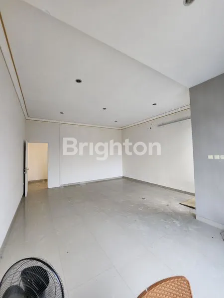 image RUKO 2 LT DIKAWASAN STRATEGIS BUDI AGUNG (4)