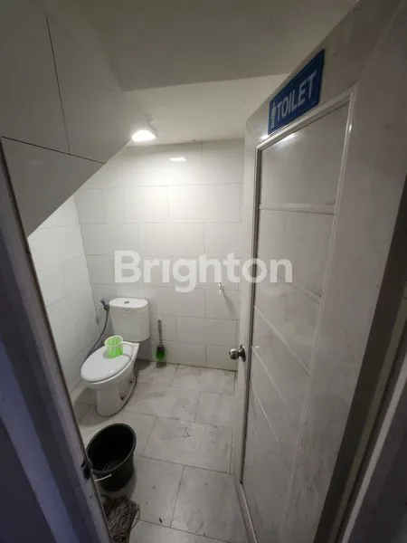 image RUKO 2 LT DIKAWASAN STRATEGIS BUDI AGUNG (5)