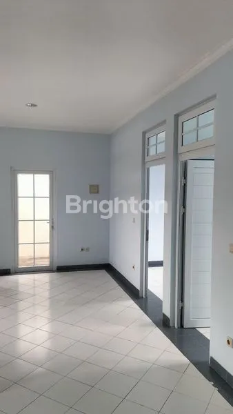 image RUMAH 2 LANTAI DI KEMANG PRATAMA 3, BEKASI — SIAP HUNI! (4)