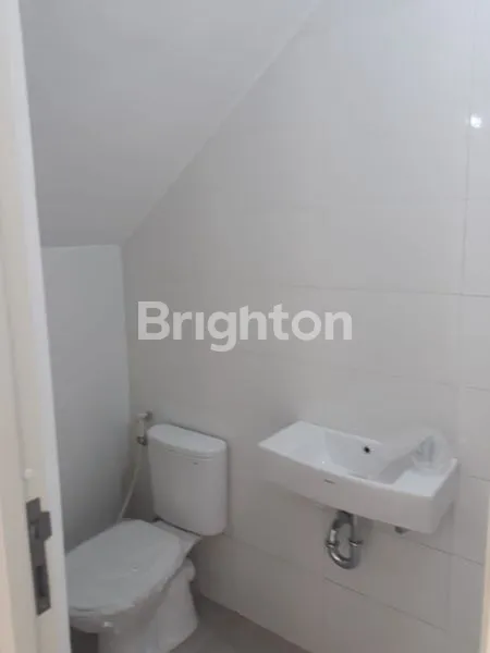 image DIJUAL RUMAH BARU ROYAL RESIDENCE MENGANTI (6)