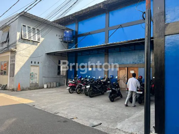 image GEDUNG OLAH RAGA DI DEPOK (2)