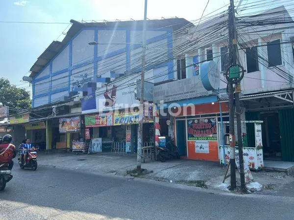 image GEDUNG OLAH RAGA DI DEPOK (1)