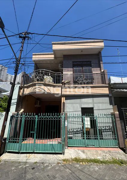 image RUMAH STRATEGIS SIAP HUNI DEKAT MALL DI DARMO PERMAI SELATAN (1)