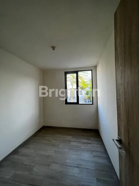 image RUMAH MEWAH SIAP HUNI DI JALAN JUANDA (7)