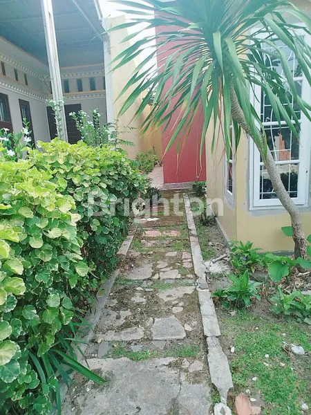image RUMAH DIKONTRAKAN DI JALAN SUBRANTAS (3)