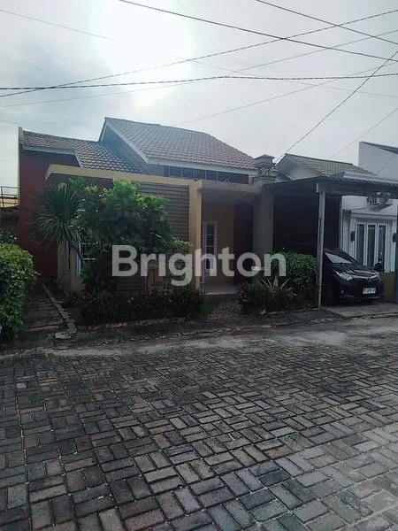 image RUMAH DIKONTRAKAN DI JALAN SUBRANTAS (2)