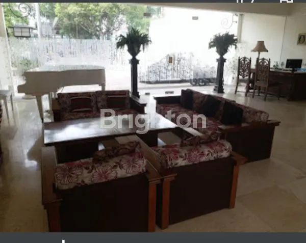 image DIJUAL GUEST HOUSE HARGA NEGO SIAP PAKAI DI TENGAH KOTA! (2)