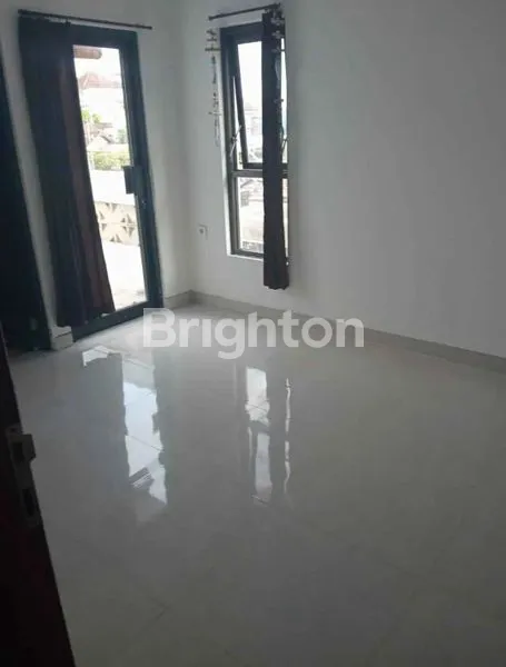 image RUMAH BARU 2 LANTAI JALAN HASANUDIN PEMECUTAN DENPASAR  (3)