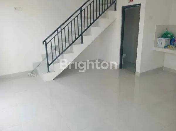 image RUMAH BARU 2 LANTAI JALAN HASANUDIN PEMECUTAN DENPASAR  (4)