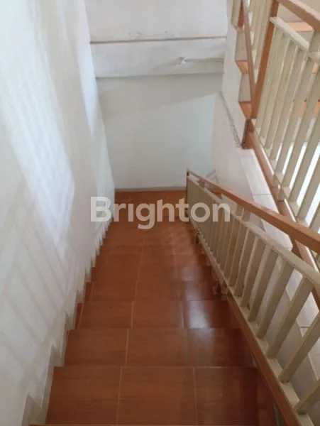 image HOT DEALS RUMAH KOKOH 2,5 LANTAI PONDASI SIAP 3 LANTAI DEKAT KAMPUS BINUS COCOK BUAT HUNIAN, KOS-KOSAN & TEMPAT USAHA DI KEMANGGISAN JAKARTA BARAT (4)