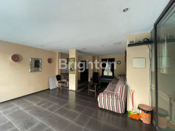 image RUMAH 2 LANTAI SEMI FURNISHED DI MAHOGANY (4)