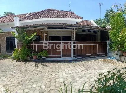 HUNIAN NYAMAN DI PERUMAHAN ROSALIA, SUKOHARJO