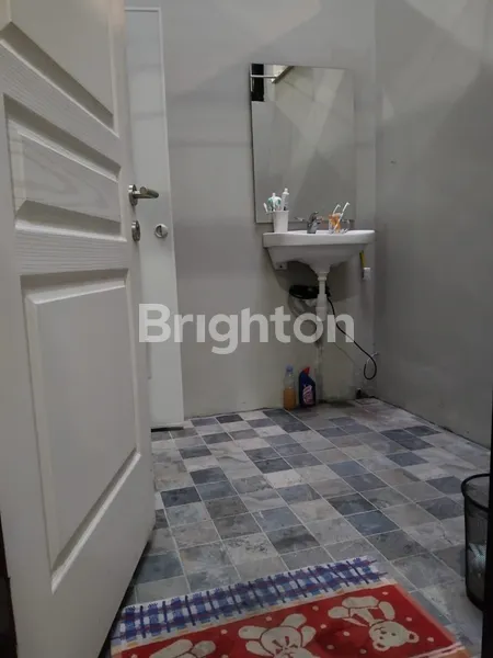 image RUMAH DI TENGAH KOTA SEMARANG DEKAT STASIUN DAN KOTA LAMA (2)