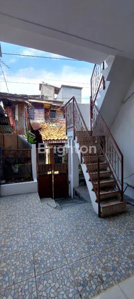 image RUMAH KOST 2 LANTAI 11 KAMAR SIAP OPERASIONAL (3)